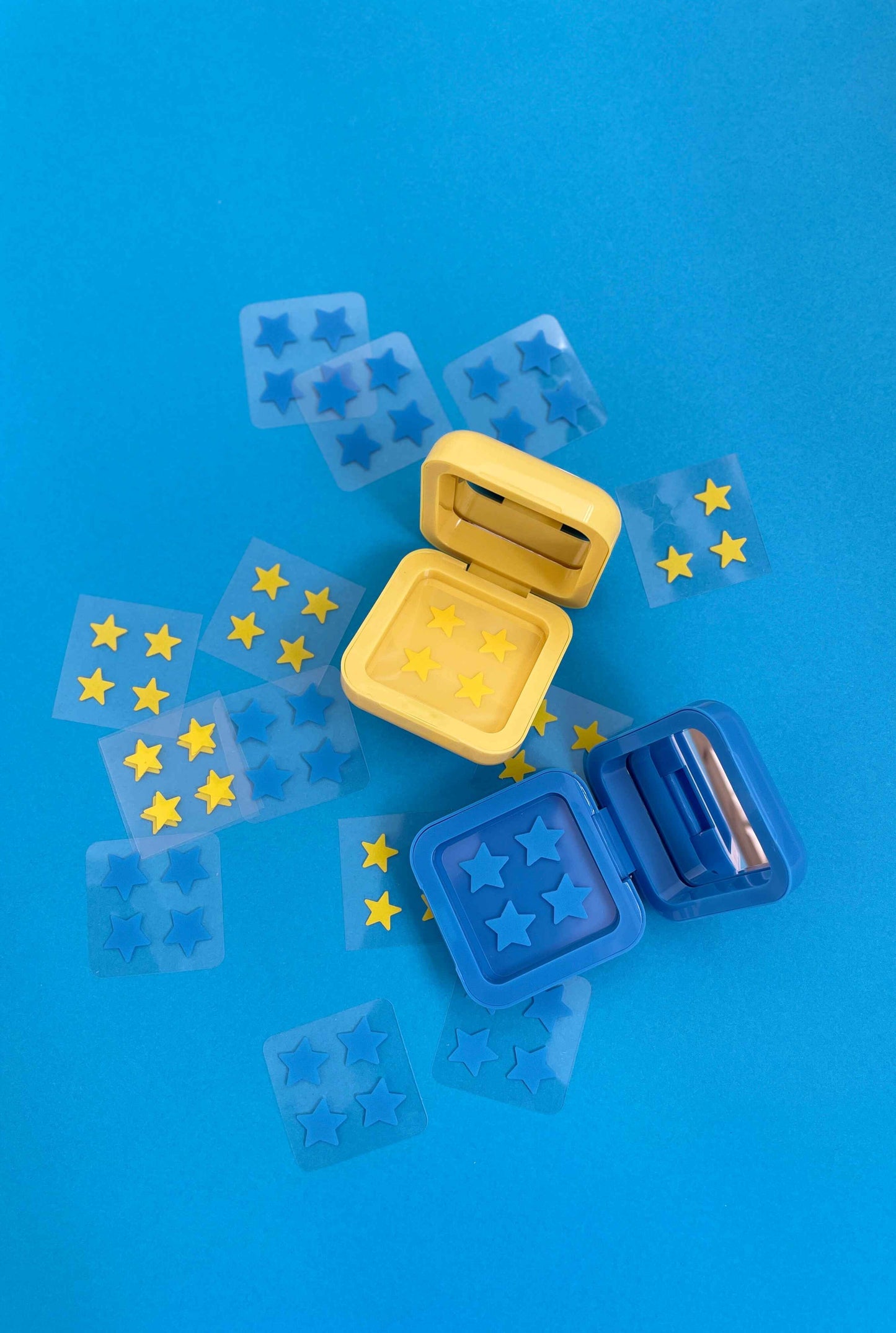 цветни звездички против пъпки