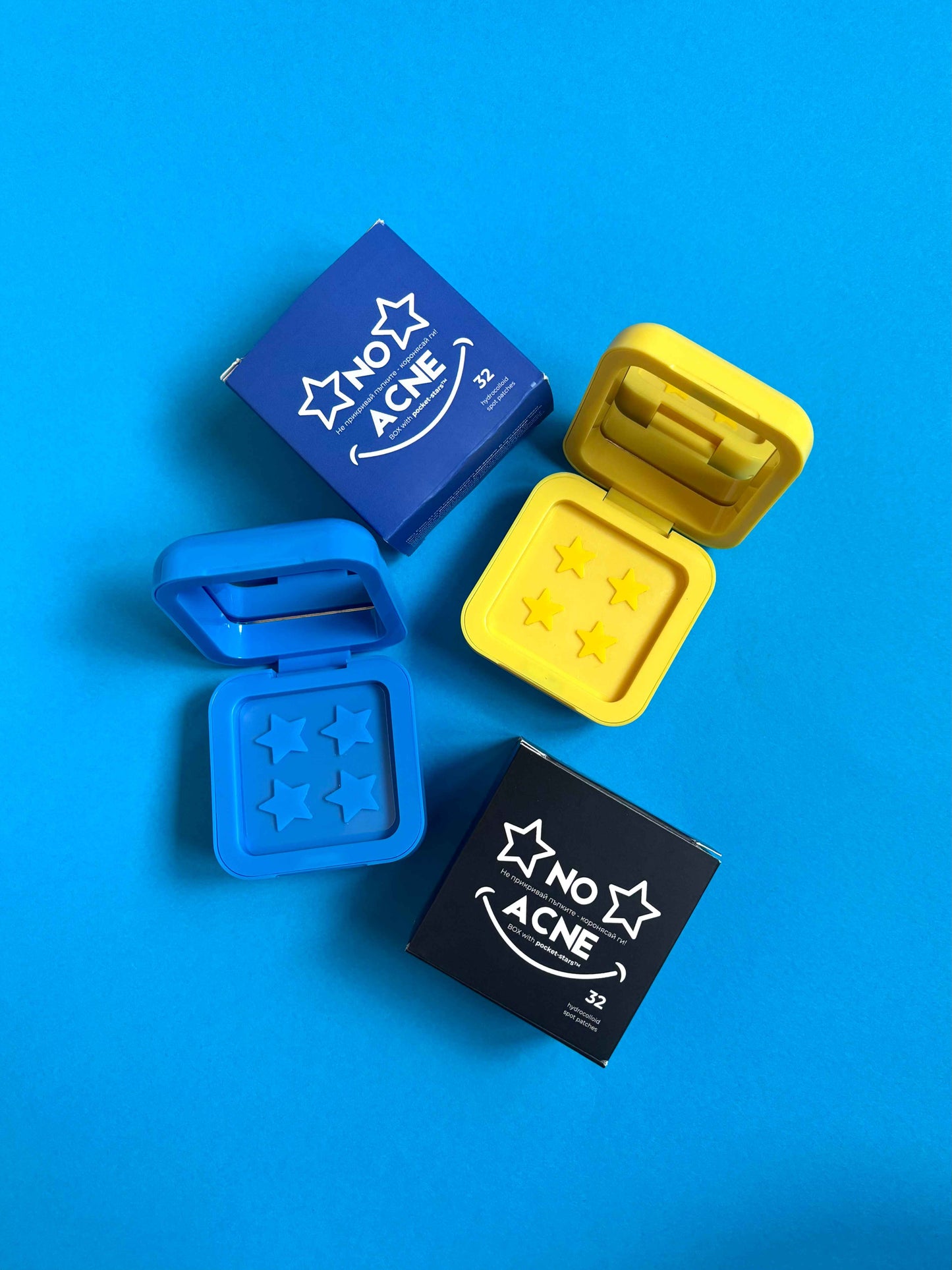 синя и жълта кутия с лепенки за прикриване на пъпки